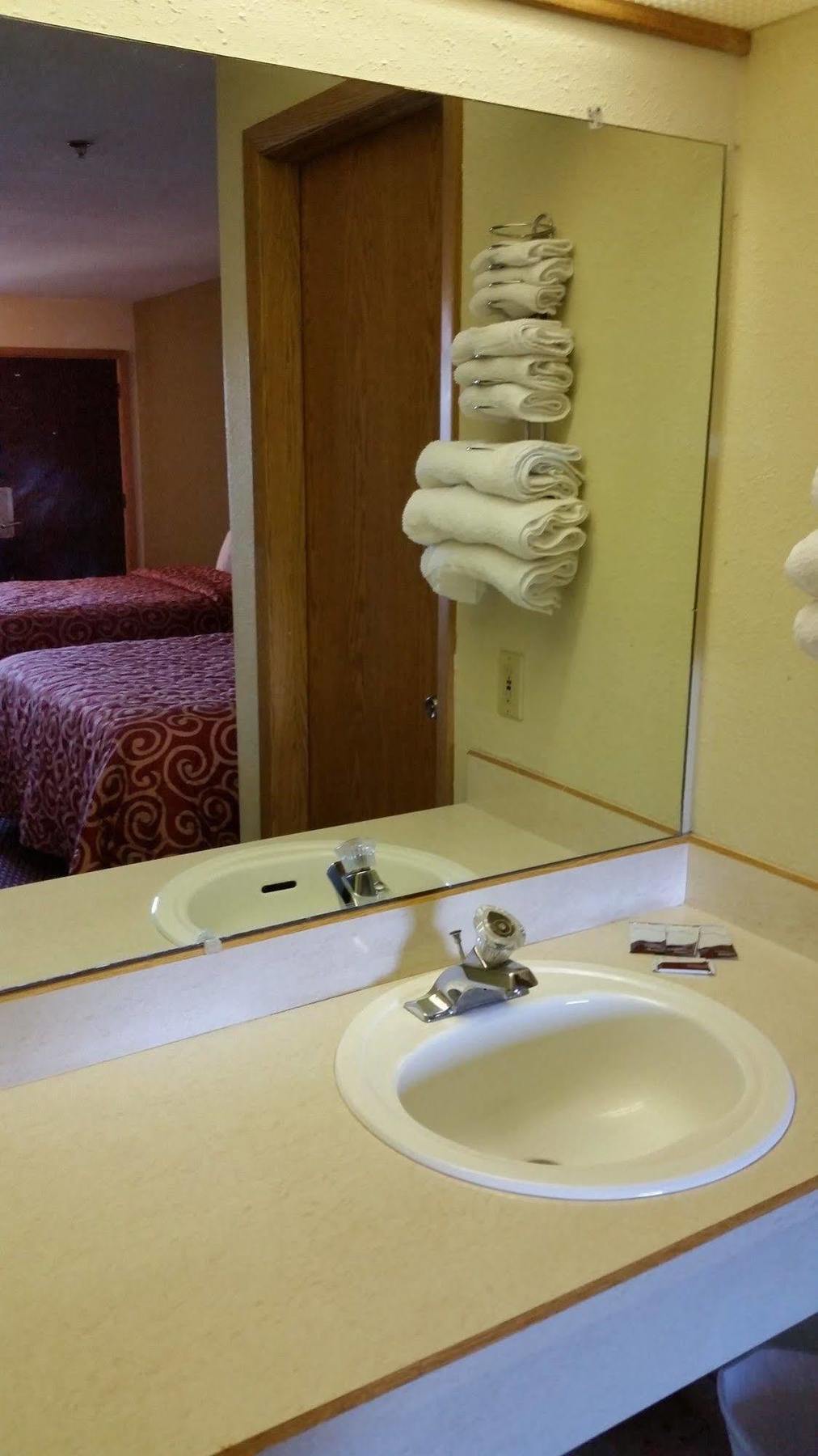 Centralia Inn 外观 照片